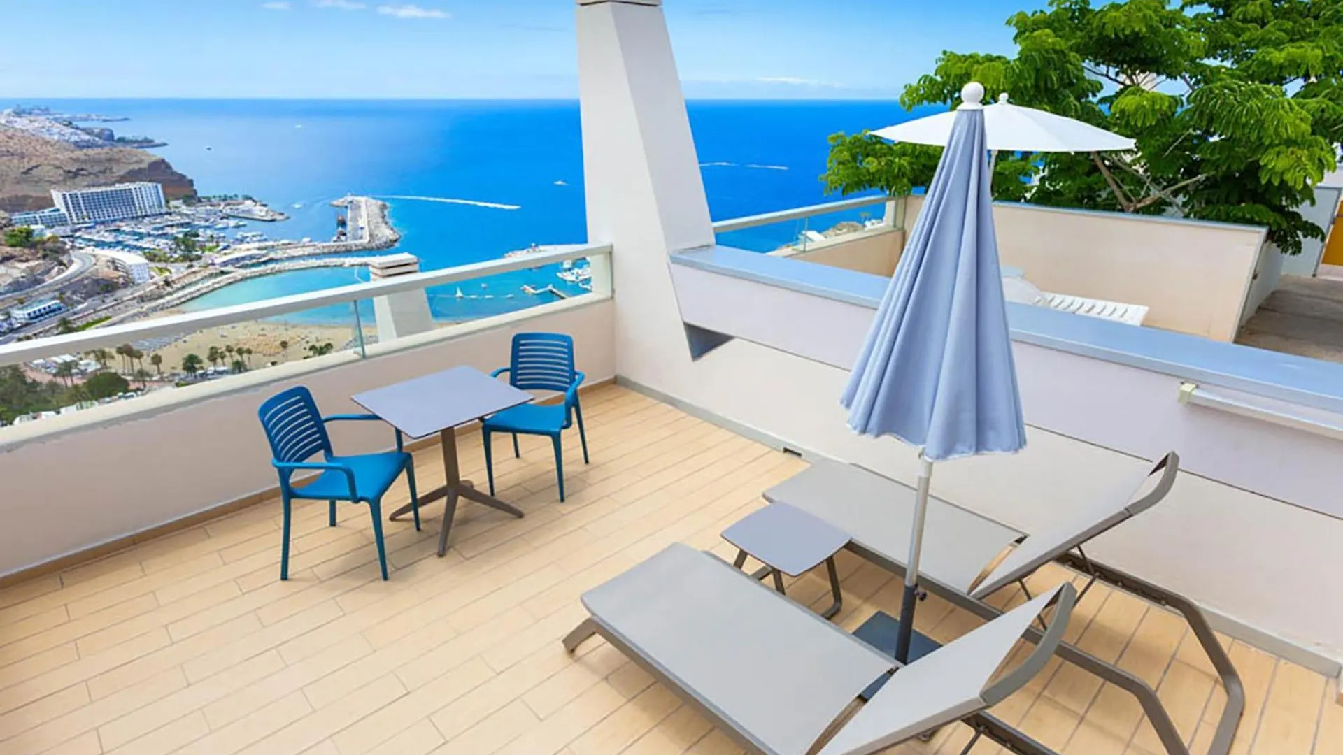 *** Hotel Servatur Riosol Puerto Rico  Spanje